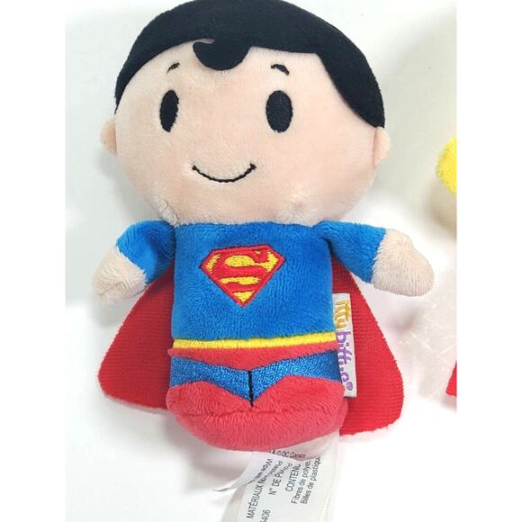 Set of 2 Hallmark itty bittys DC Supergirl and Clark Kent As Superman Plush 4” - Picture 2 of 7